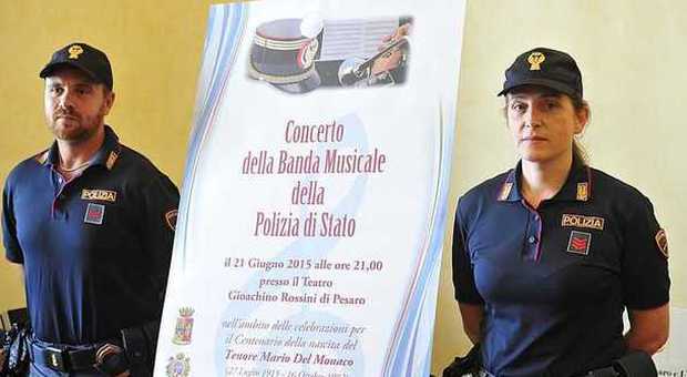 Pesaro, la Banda della Polizia di Stato in concerto per Mario Del Monaco