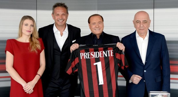 Berlusconi con la figlia Barbara, Galliani e Mihajlovic