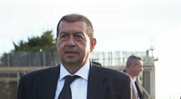 Tarquinia, abusi edilizi sulla proprietà del sindaco. PD e M5S chiedono le dimissioni di Giulivi