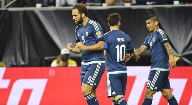 Straordinario Higuain: altra doppietta e Argentina in finale di Coppa America