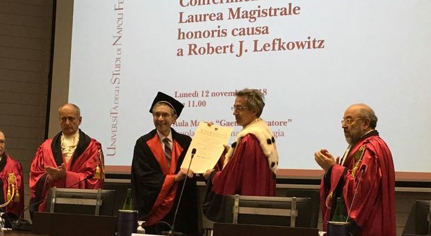 Laurea honoris causa a Lefkowitz: la Federico II celebra il premio Nobel