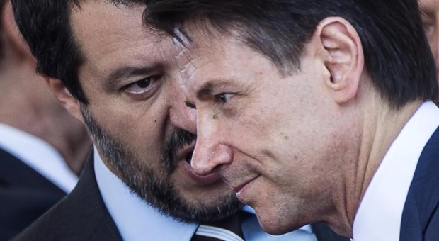 Salva Stati, guerra Conte-Salvini. Il premier «Lo querelo». La Lega chiama in causa il Colle