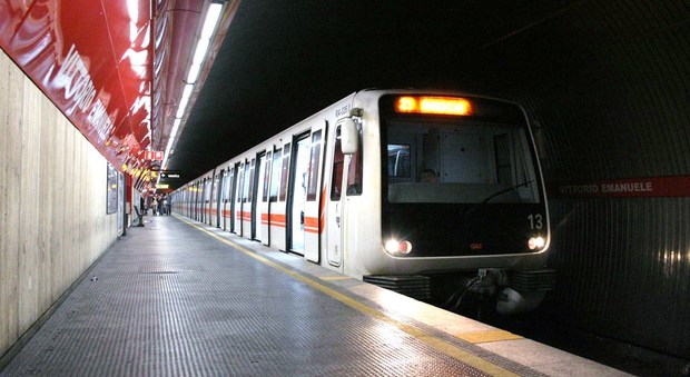 Allarme bomba in metro a Roma