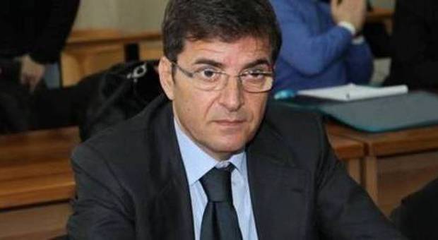 Camorra, l'ex sottosegretario Cosentino torna in libertà: revocati i domiciliari