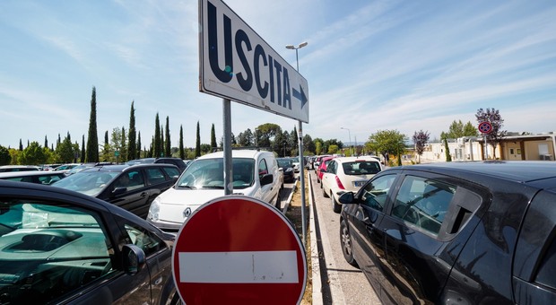 Perugia, anziana picchiata e rapinata dell’auto nel parcheggio dell'ospedale