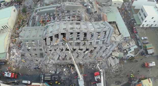 Taiwan, terremoto di magnitudo 6.4: almeno 11 morti, molti feriti