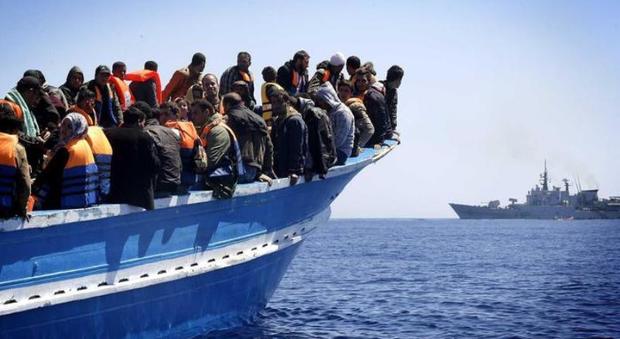 Migranti, oltre 10mila morti nel Mediterraneo dal 2014. Il piano Ue per aiutare i paesi africani