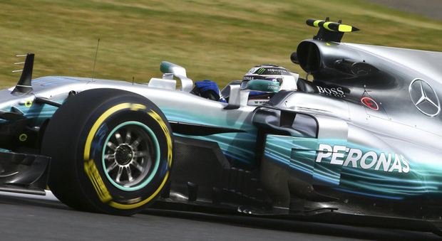Vallteri Bottas su Mercedes è stato il più veloce delle prime prove libere