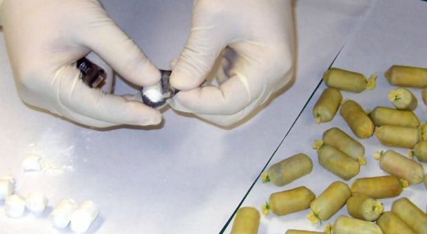 Alcuni ovuli contenenti droga