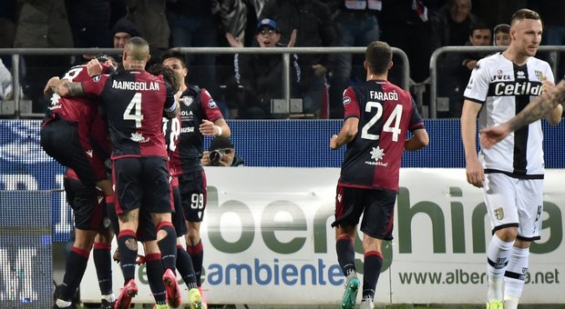 Cagliari-Parma 2-2: Joao Pedro e Simeone non bastano, Kucka e Cornelius firmano il pari in extremis