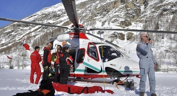 Due valanghe in Valle d'Aosta: "Tre morti, uno è italiano, 5 feriti"