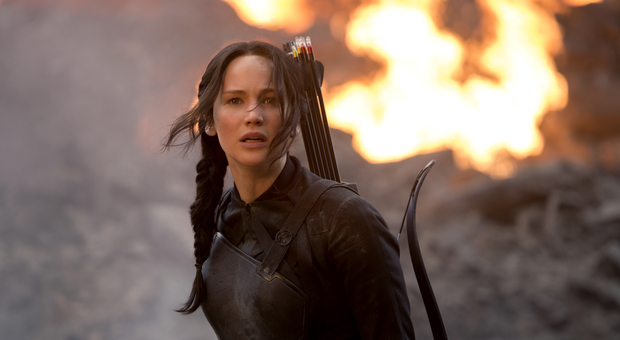 Jennifer Lawrence, l'eroina di Hunger Games: «Grazie a Katniss ho smesso di chiedere permesso»