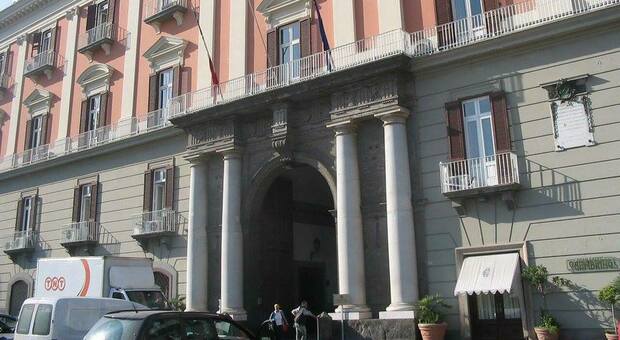 Allarme sicurezza a Napoli, convocato con urgenza il comitato ordine pubblico in Prefettura