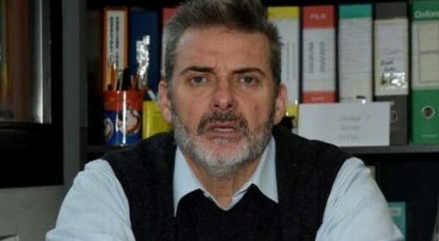 Un “like” a Hitler: perquisito e indagato Luca Caprini, consigliere regionale della Lega a Ferrara