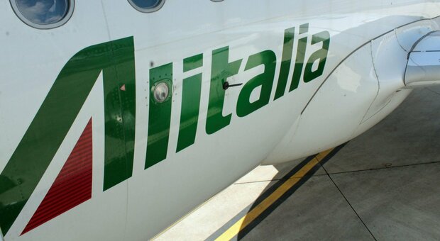 Alitalia, il marchio all’asta: «Si parte da 290 milioni»