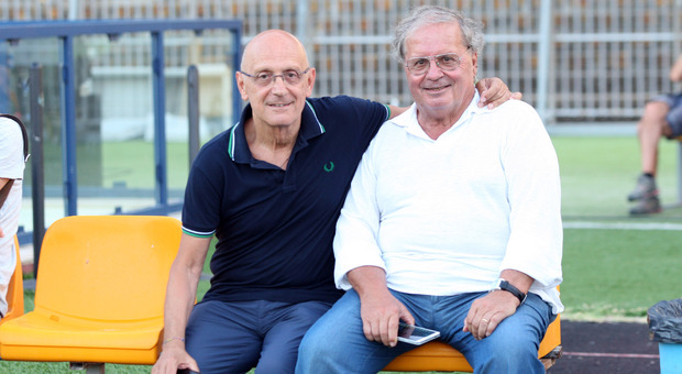 Eugenio Fascetti (a destra) con il dottor Giuseppe Palaia