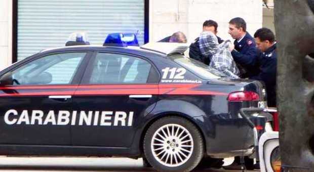 I carabinieri sventano un furto in una pizzeria