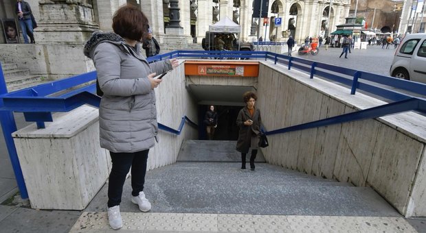Metro Roma, ancora chiusa le stazione di Repubblica