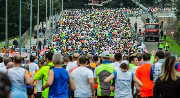 Mezza maratona Roma Ostia, trionfo di Adola e Chemtai. Primo italiano La Rosa