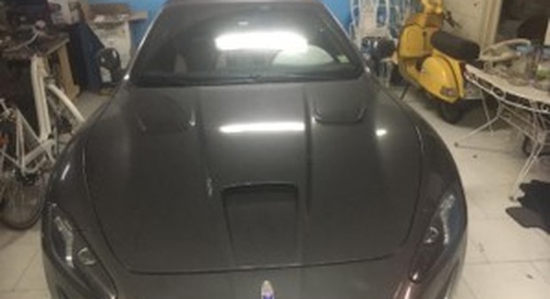 Centrale di riciclaggio auto rubate nel Casertano: Maserati da 250mila euro