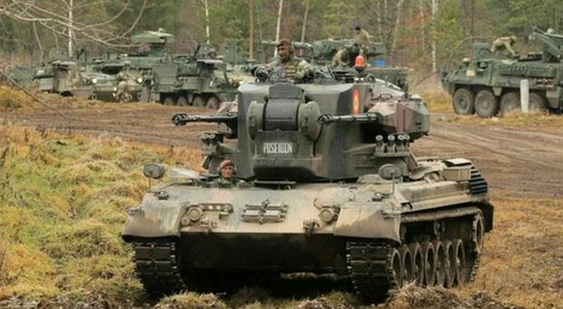 I tedeschi cedono agli Usa: «Daremo i carri armati»