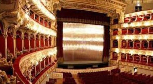 Cassamarca, l'ultima sforbiciata: adesso tocca al Teatro del Monaco