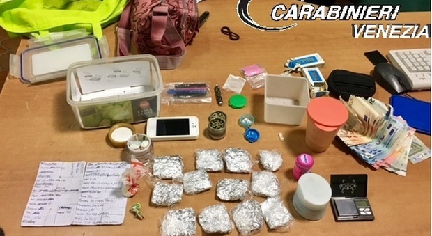 Da Belluno a Marghera per vendere droga in discoteca: arrestata 38enne
