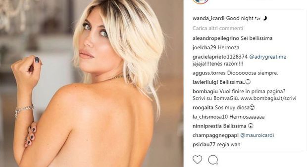 Wanda Nara scatenata su Instagram: gli scatti hot in vacanza senza Maurito