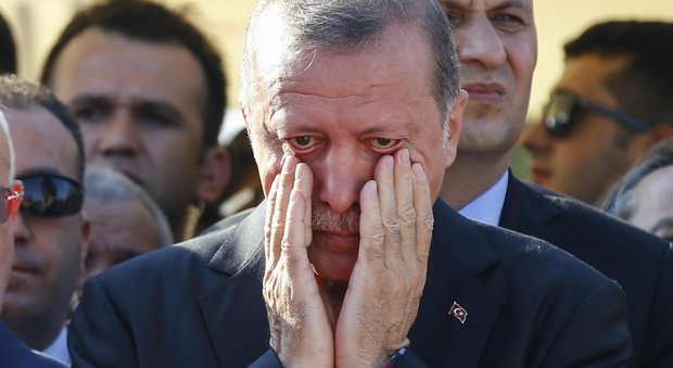 Turchia. Erdogan evoca la pena di morte e si dà appuntamento con Putin