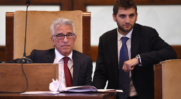 Il sindaco Vincenzo Napoli e l'assessore Roberto De Luca