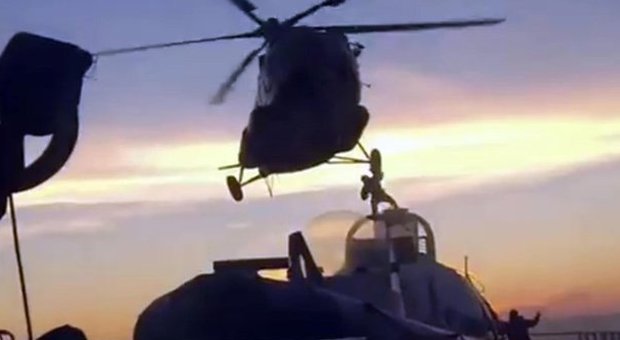 Greenpeace, ecco il video dell'assalto all'Arctic Sunrise da parte dei militari russi