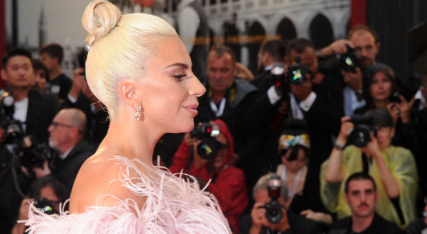 Lady Gaga annuncia il suo nuovo album: Chromatica uscirà il 29 maggio