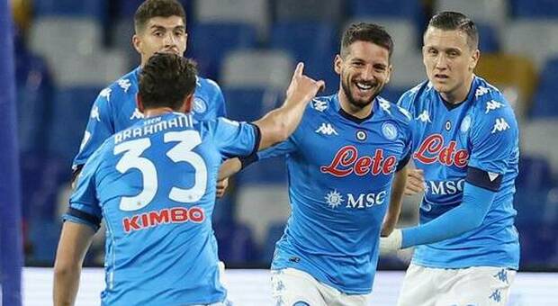 Napoli re dei passaggi all'indietro: azzurri al top con City e Real