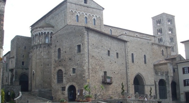 Non vedenti, visita speciale al museo e alla cattedrale di Anagni