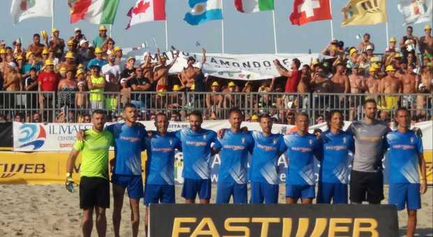 La nazionale italiana di beach soccer nella tappa di Marotta del Mundial