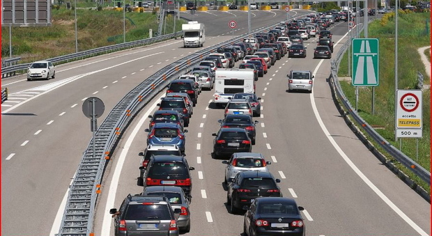 Il traffico è tornato a livelli pre-crisi Meno incidenti con la terza corsia