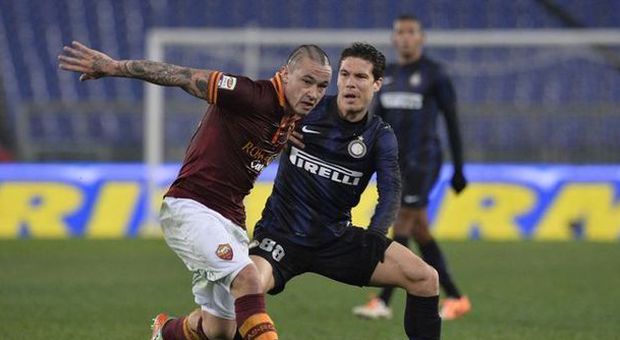 Roma-Inter 0-0, Mazzarri rallenta la corsa di Garcia. De Rossi e Juan Jesus, rischio prova tv