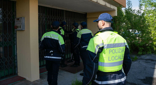 Blitz della Polizia Locale di Pordenone e Cordenons nell'ambito di un'operazione sulle case occupate (Foto d'archivio)