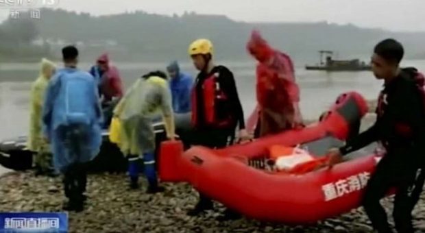 Otto bambini morti annegati in un fiume della Cina: «Uno è caduto, gli altri hanno provato a salvarlo»
