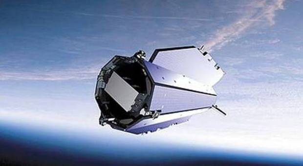 Entro 48 ore un satellite cadrà sulla Terra. Potrebbe colpire anche l'Italia