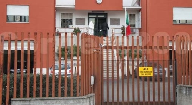 Orte, aggredisce i carabinieri: arrestato