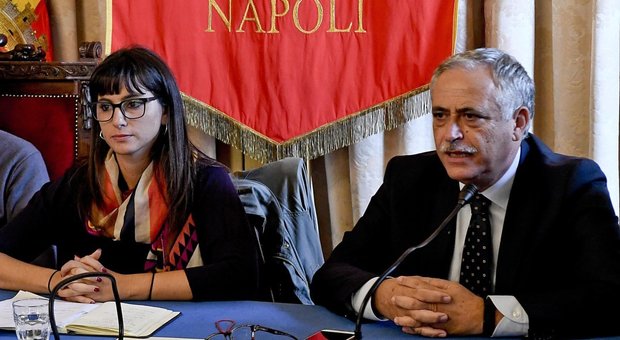Napoli, i lupi della pace: alla presentazione l'assessore de Majo e l'ex Daniele