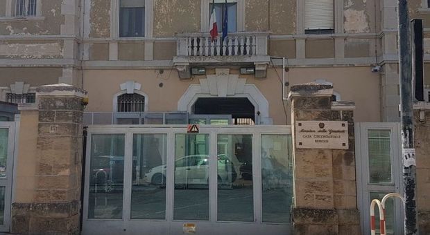 Torna a casa per Ferragosto ma trova i carabinieri: arrestato latitante