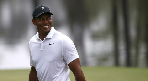 Golf, domani l'Augusta Masters: tutta l'America fa il tifo per Tiger Woods, al rientro dopo l'incidente