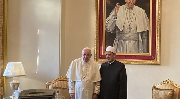 Papa Francesco con il grande Imam di Al Azar, Al Tayyeb