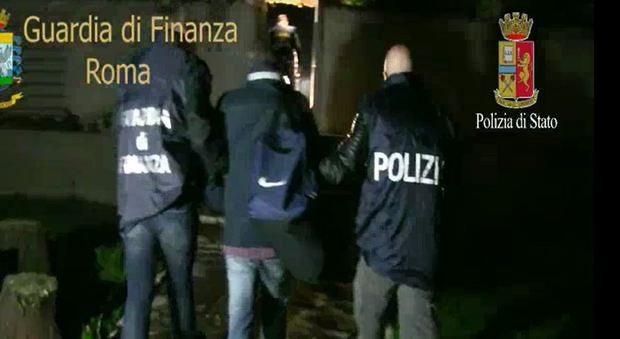 Due tonnellate di cocaina per Roma: dalla Colombia alla Magliana: 15 arresti