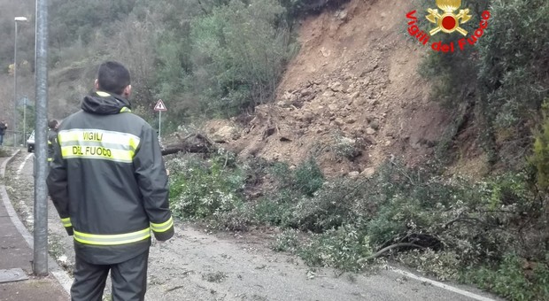 Frane a Castelforte, evacuate quindici famiglie