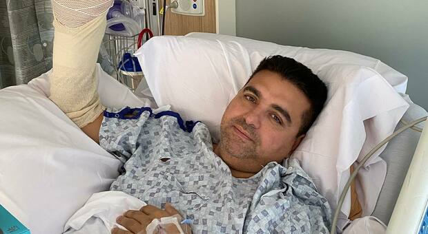 Buddy Valastro, il boss delle torte, in ospedale per un incidente: il post su Facebook