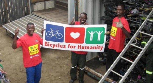 Latina, una bicicletta può cambiare la vita: raccolta per l'Africa