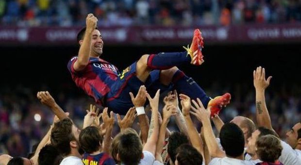 Felicità a Barcellona, pari col Deportivo e festa per il titolo: Xavi lascia tra gli applausi. Il Real ne fa 7